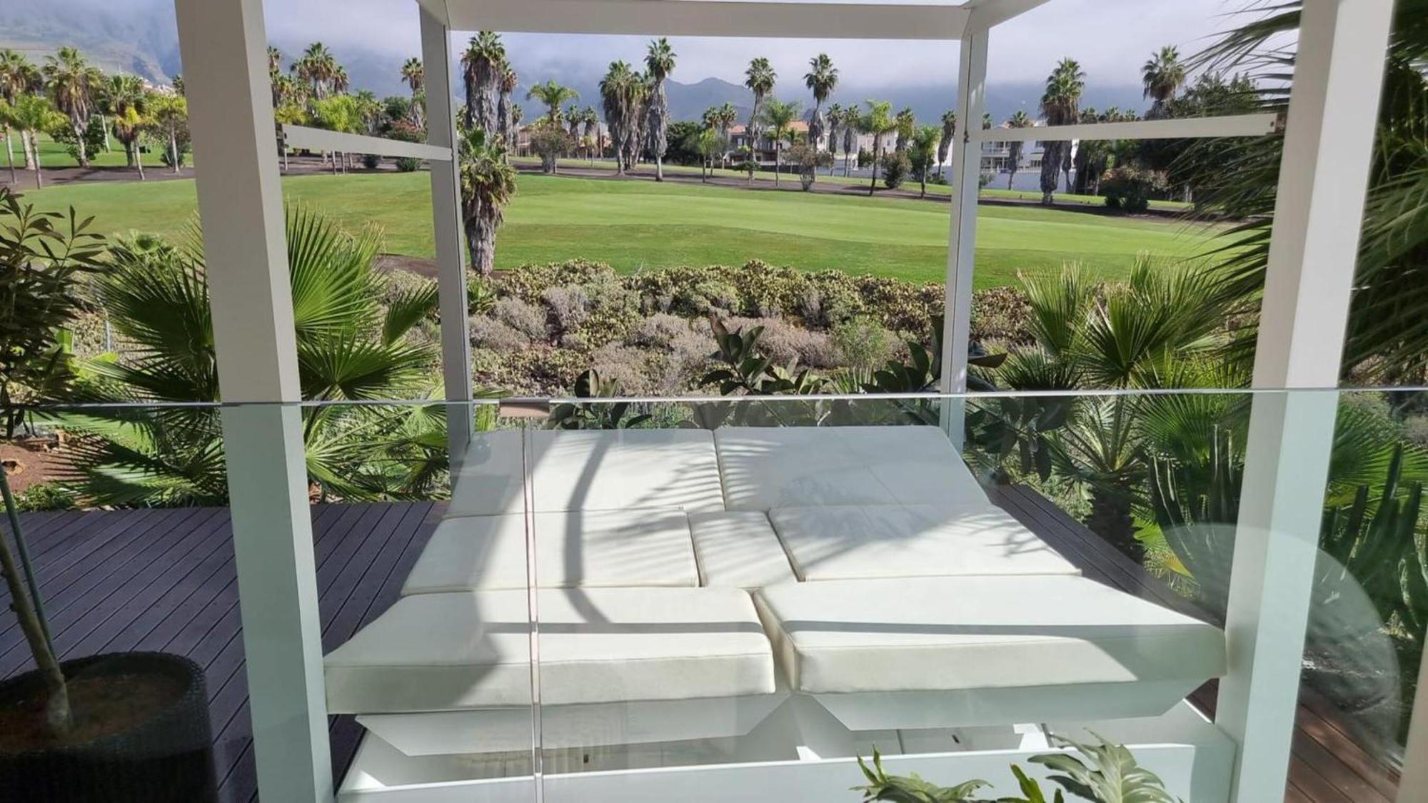 Luxury Villa Rebeka - Heated Pool And Jacuzzi Costa Adeje  Zewnętrze zdjęcie