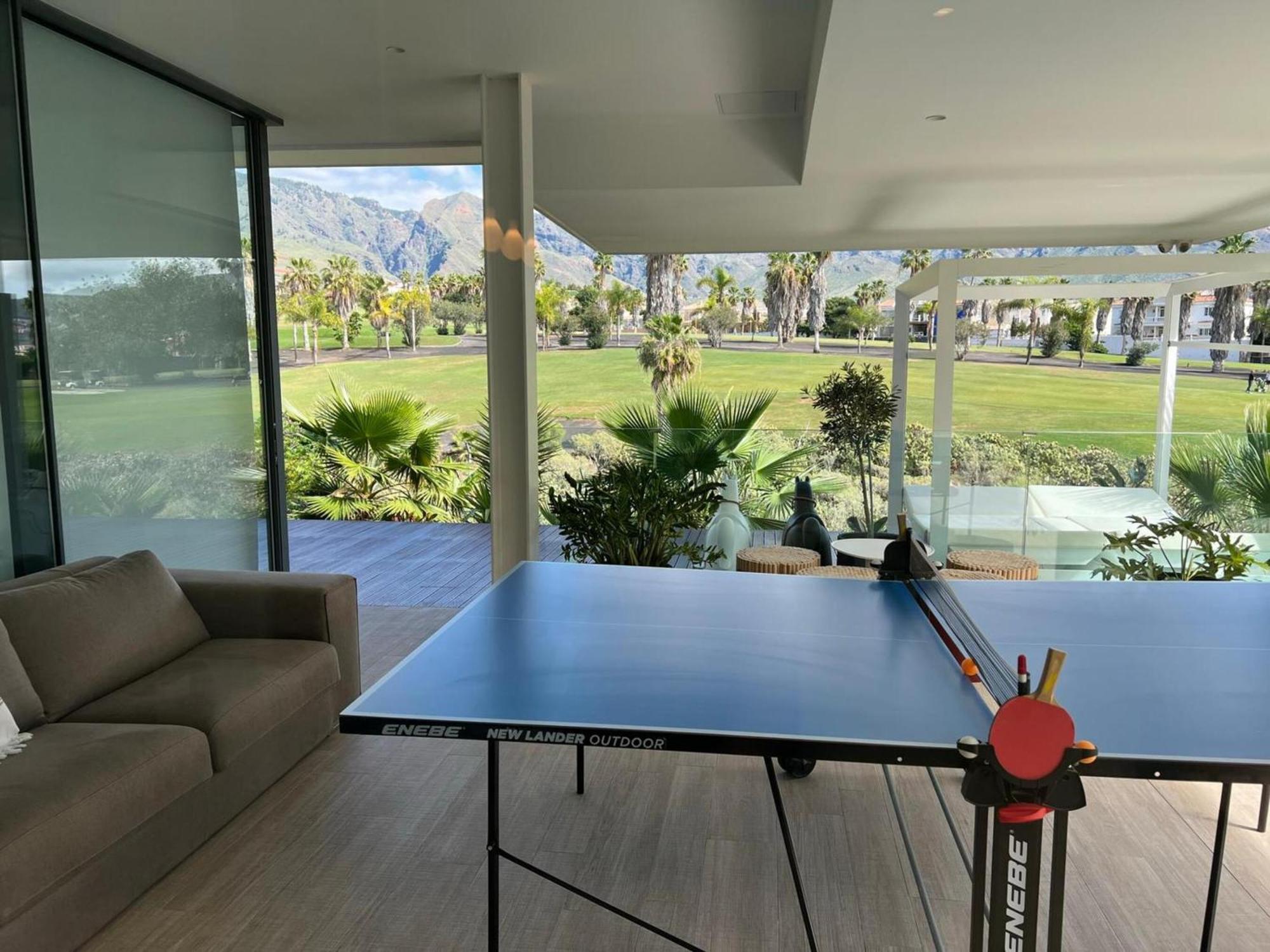 Luxury Villa Rebeka - Heated Pool And Jacuzzi Costa Adeje  Zewnętrze zdjęcie